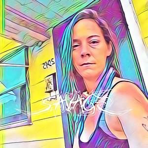 Meet your Posher, Loretta